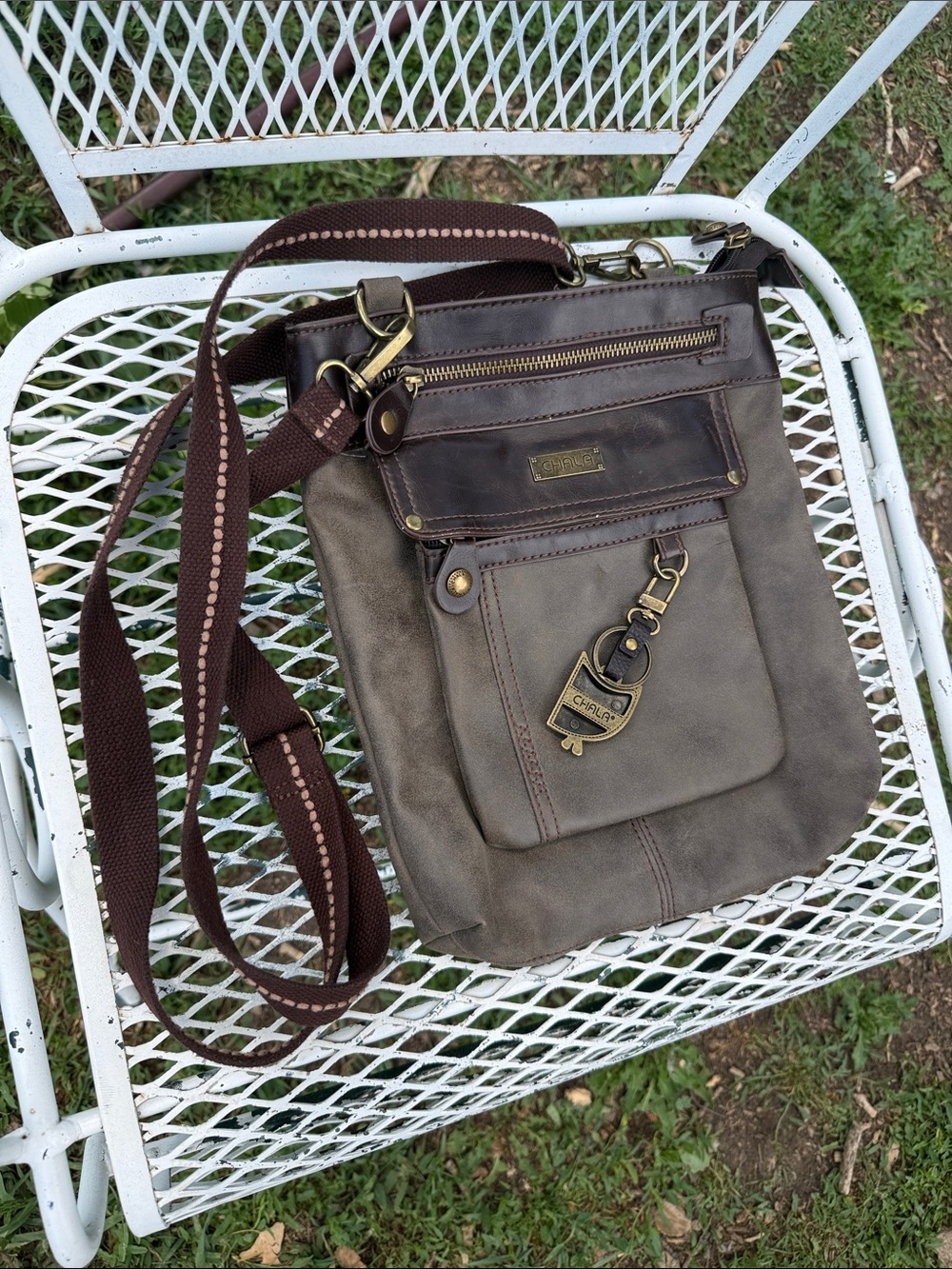 CHALA HANDBAGS leather purse with removable clutch